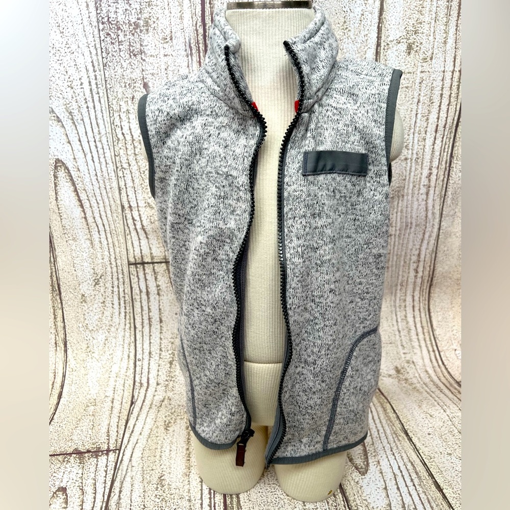 Boys carters size 6 zip-up Sherpa vest VGUC